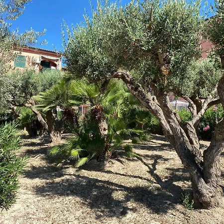Apartment - Sleeps 3 & Swimming Pool Realmonte